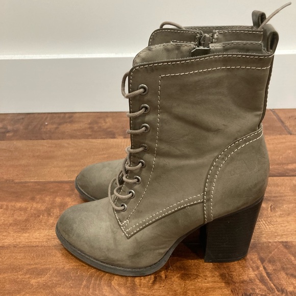Express Laced Up Booties - Picture 3 of 6